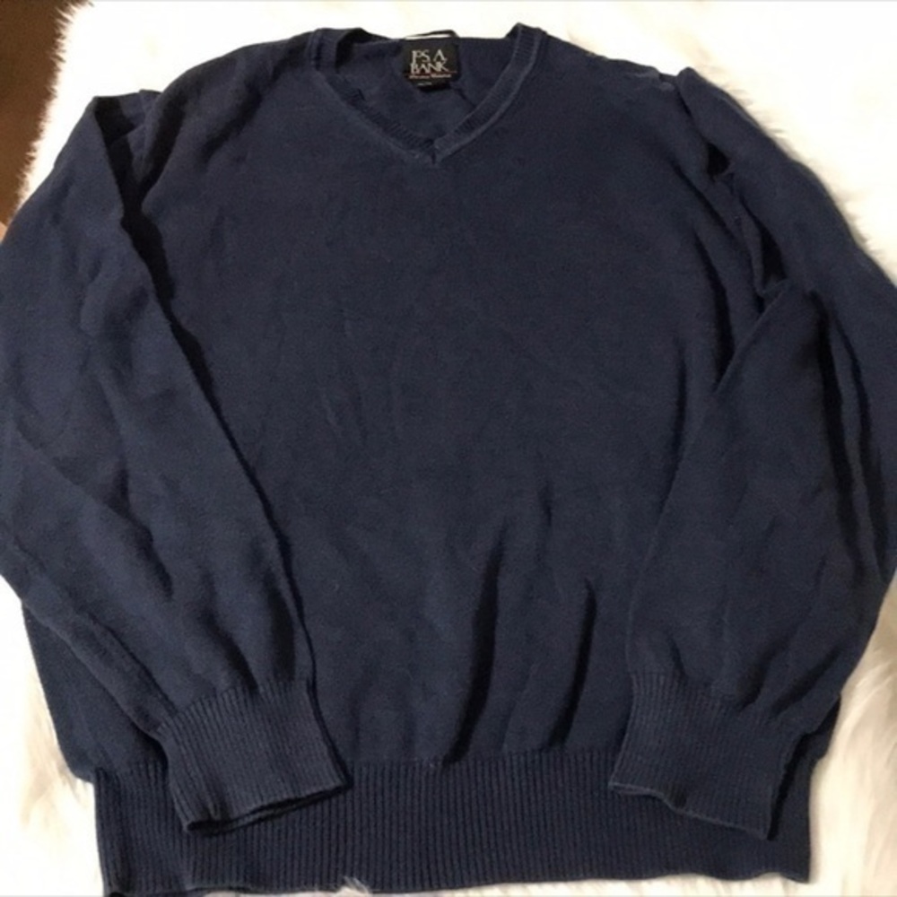 JoS Bank men’s long sleeve sweater size medium